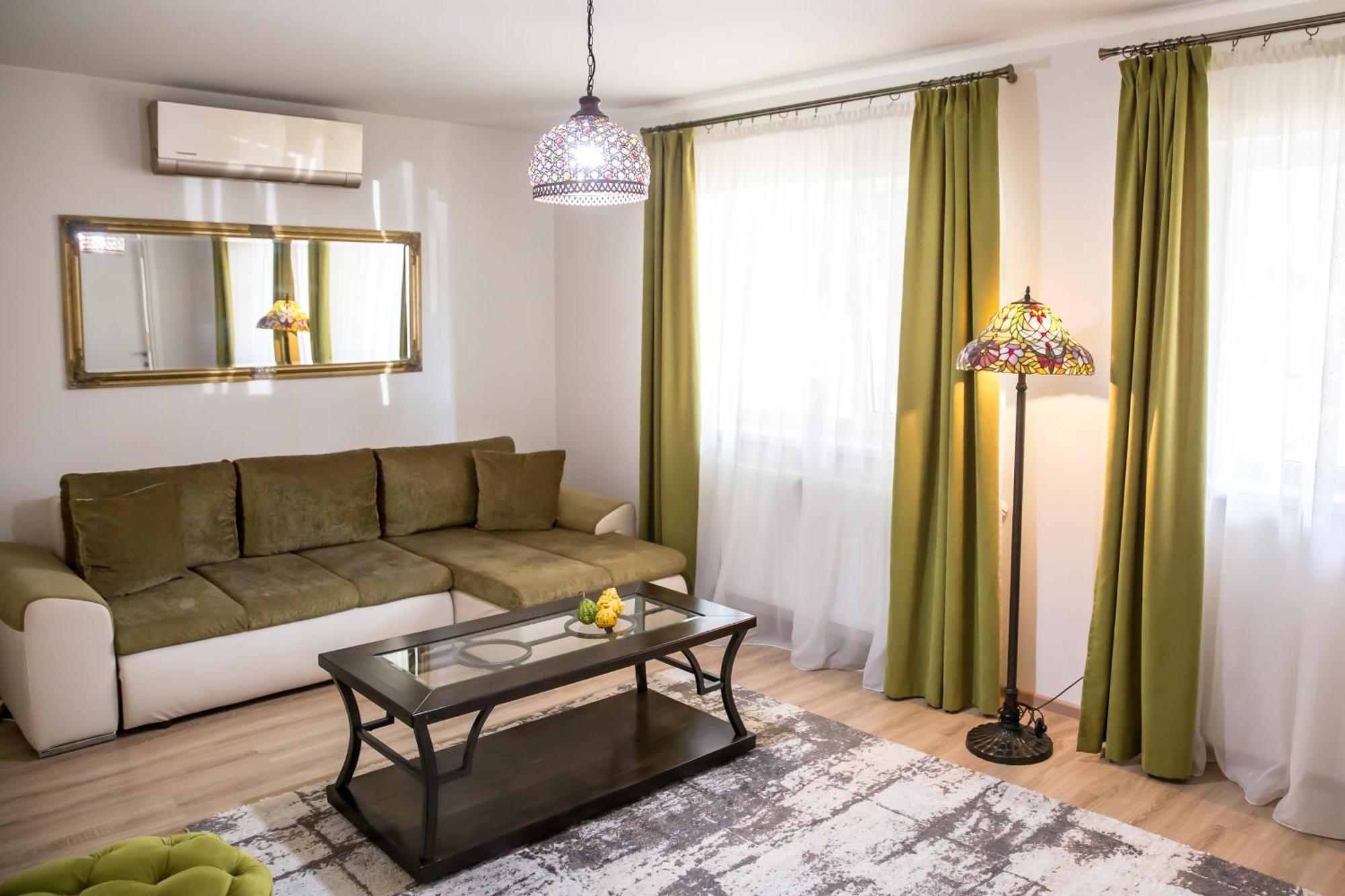 Jsn House - Private Parking & Premium Services Bucureşti Ngoại thất bức ảnh