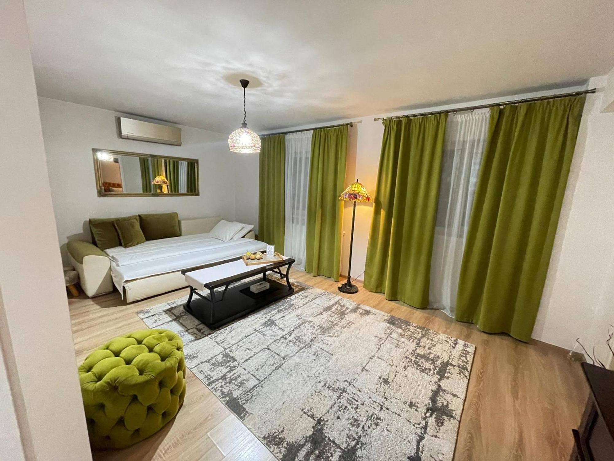 Jsn House - Private Parking & Premium Services Bucureşti Ngoại thất bức ảnh