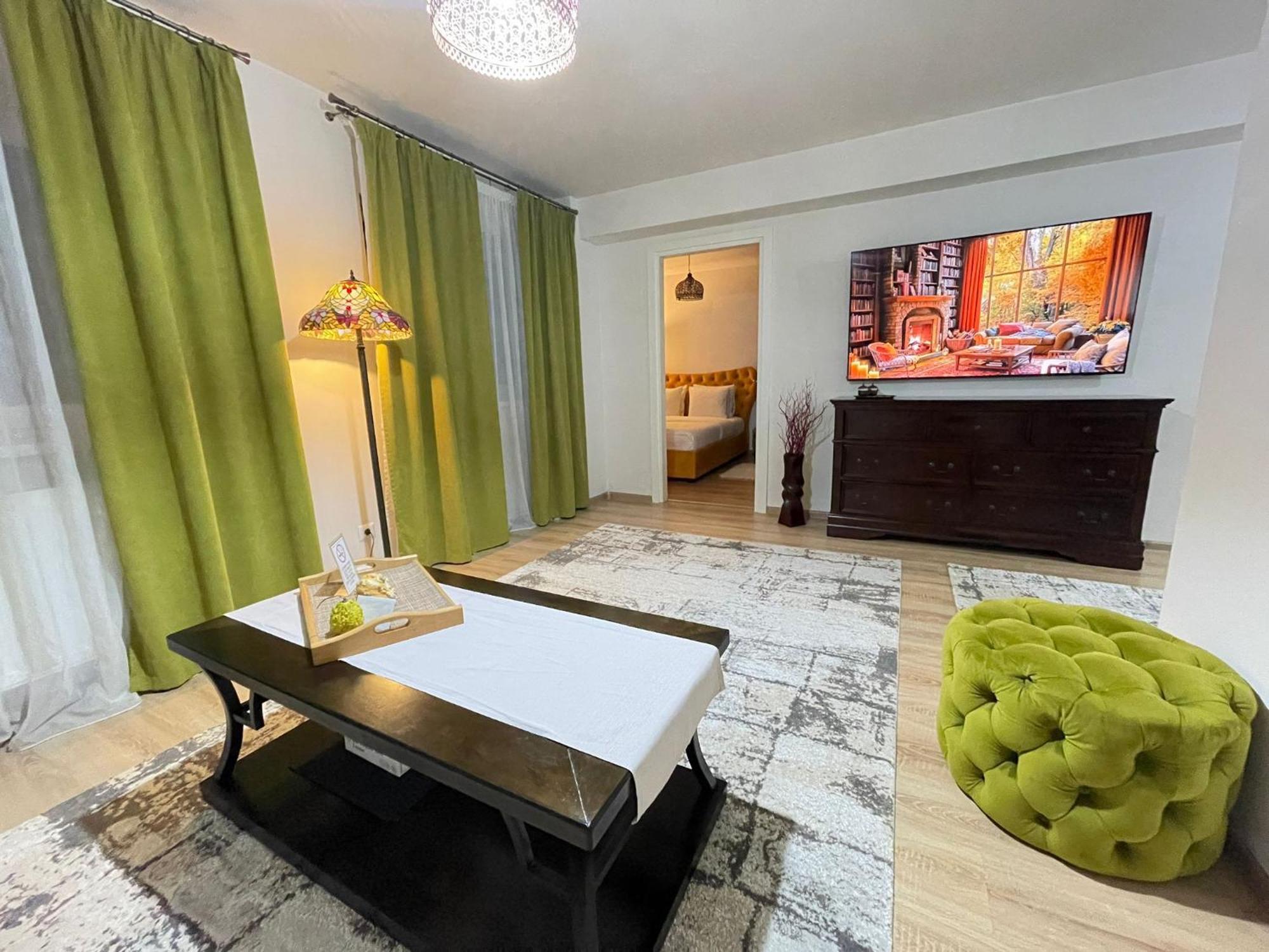 Jsn House - Private Parking & Premium Services Bucureşti Ngoại thất bức ảnh
