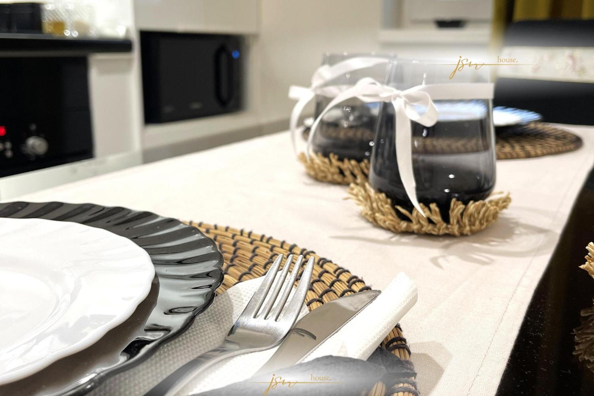 Jsn House - Private Parking & Premium Services Bucureşti Ngoại thất bức ảnh